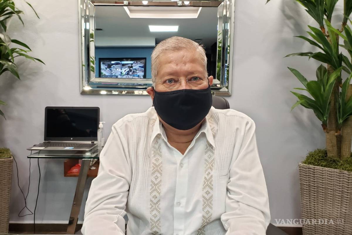 Trasladan al secretario del Ayuntamiento de Piedras Negras a Monterrey, derivado de COVID-19