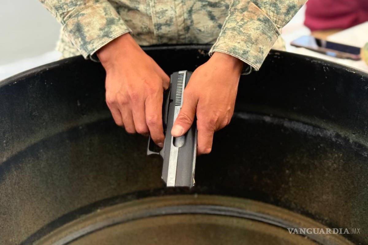 Participan en canje de armas con el programa ‘Sí al desarme, sí a la paz’, en Nuevo León