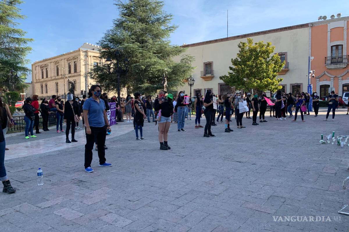 $!Mujeres se manifiestan por Claudia y las 22 muertas más de Coahuila