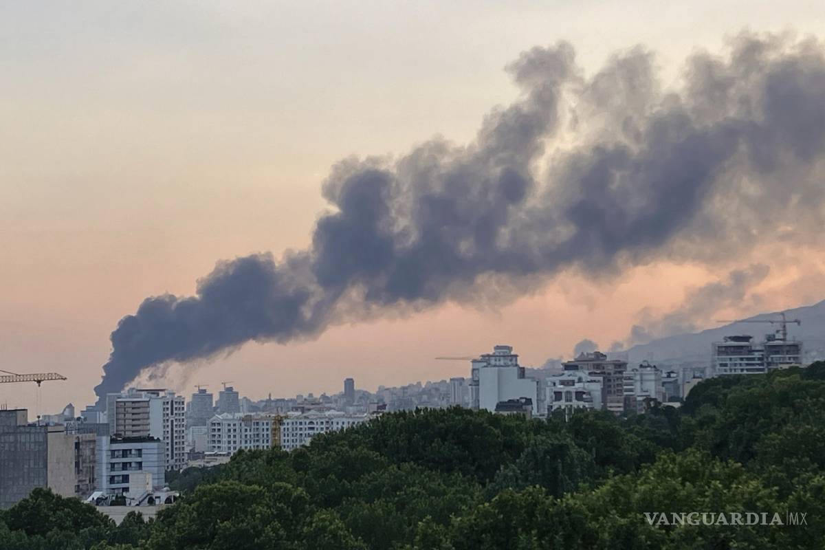 Trump advierte a los residentes de Teherán que evacúen ante un posible bombardeo israelí