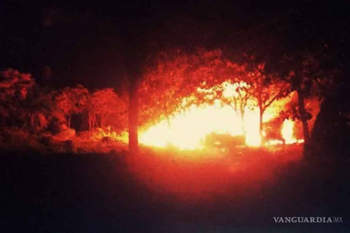 Explosión en ducto de Pemex deja varios muertos