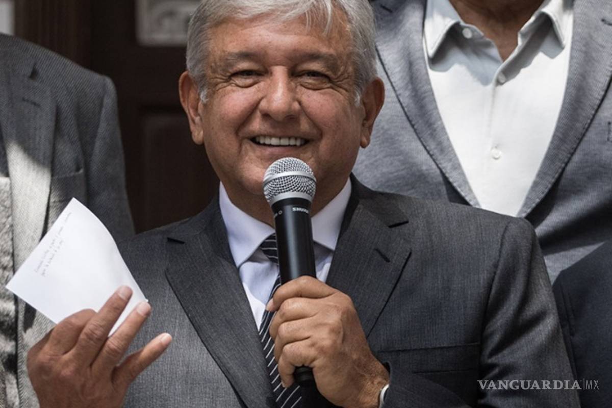 Sí alcanza presupuesto para modernizar refinerías, porque 'no habrá corrupción': AMLO