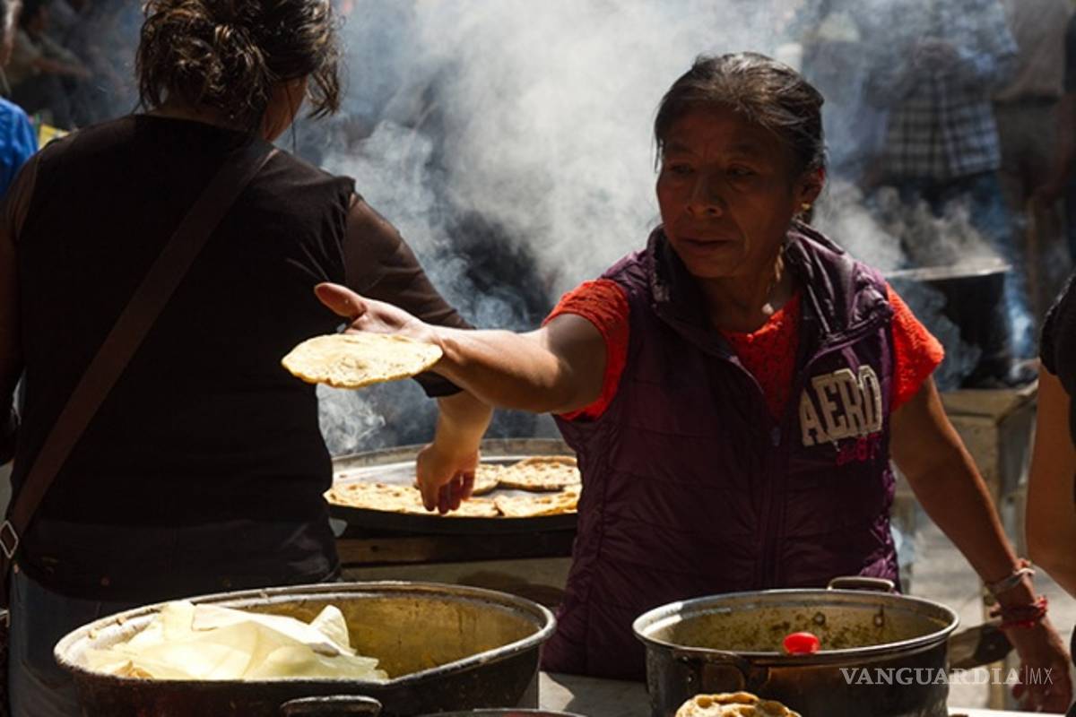 Dietas bajas en grasa afectan la salud, advierte nutrióloga
