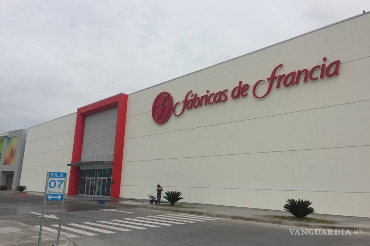 Abrirán puertas de nueva Suburbia, el 15 de agosto