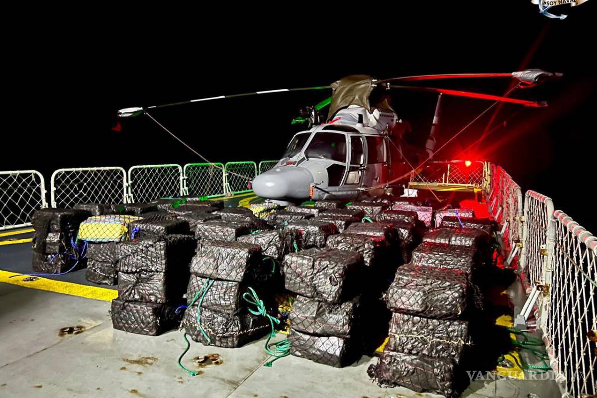 Semar asegura 7.2 toneladas de cocaína y 15 presuntos delincuentes en Colima y Michoacán