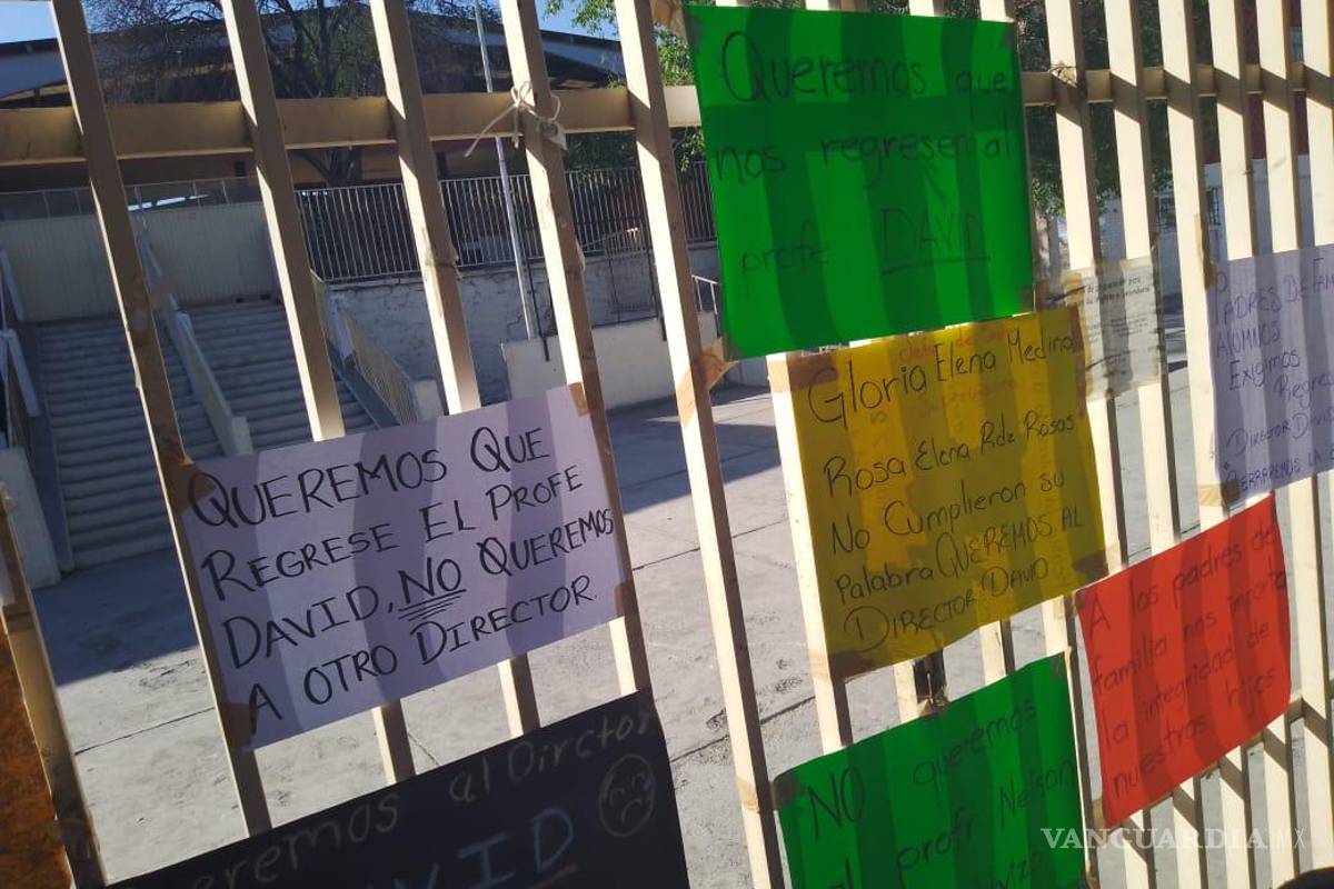 Saltillo: exigen que regrese director de escuela señalado por supuestamente embriagarse en horario escolar