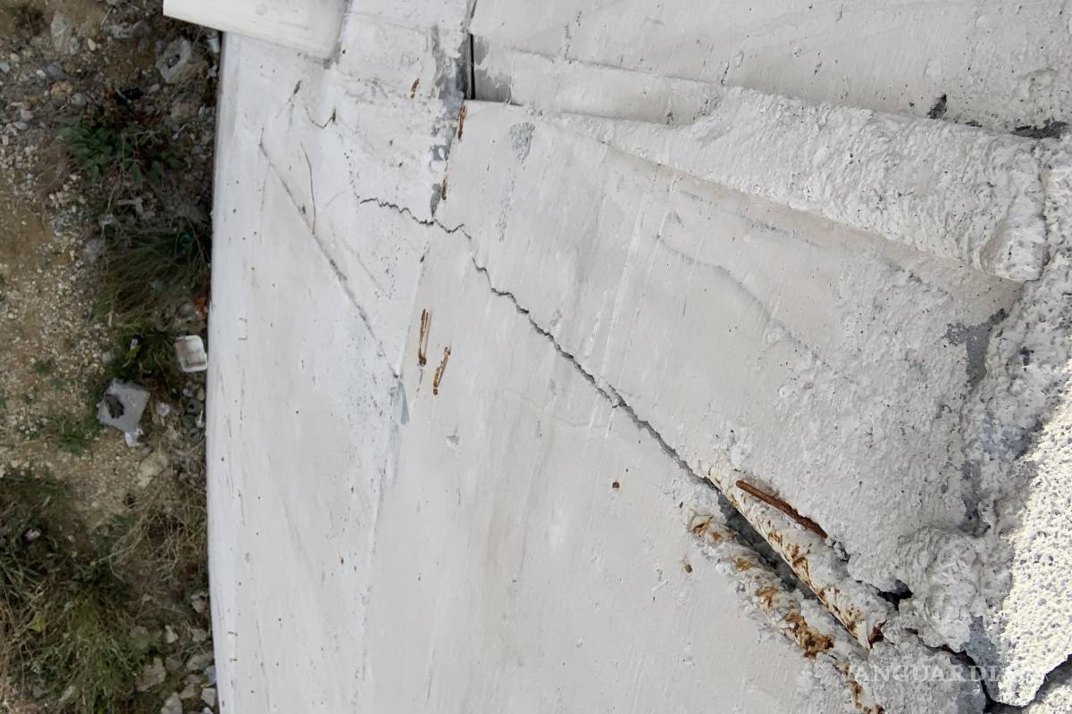 Terraplén del Mirador de Saltillo se cuartea