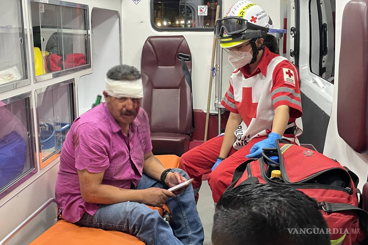 Saltillo: arrolla a motociclista y se da a la fuga, pero la alcanzan en plena huida