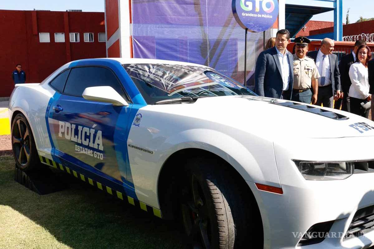 Como Dubai, policías de Guanajuato usarán Mustangs, Camaros y Corvettes como patrullas