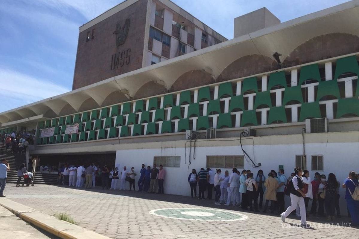 COVID-19 deja cuatro médicos y un subjefe de enfermería hospitalizados en la clinica 7 del IMSS en Monclova