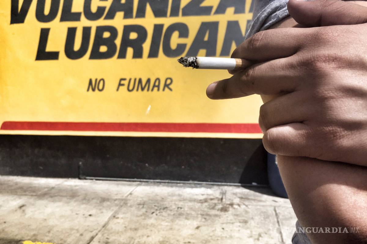 Revela encuesta que pictogramas en cajetillas de cigarrillos inhiben consumo