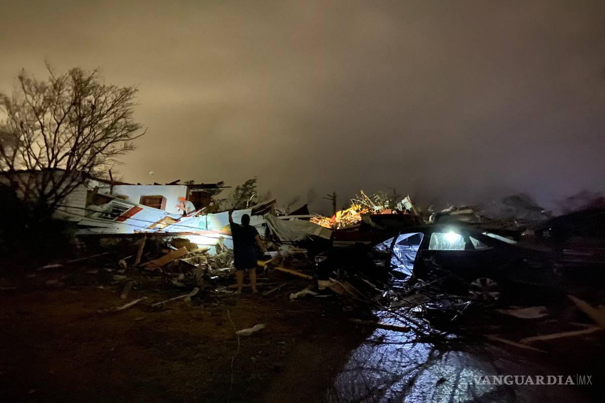 Tornado azotó Fultondale, Alabama, dejó al menos un muerto y cinco heridos