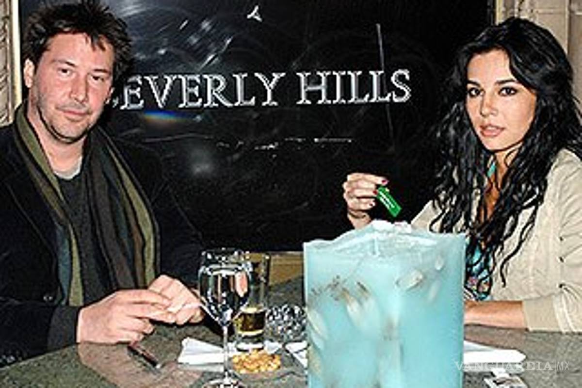 A Martha Higareda se le salió un moco ¡frente a Keanu Reeves y Chris Evans!