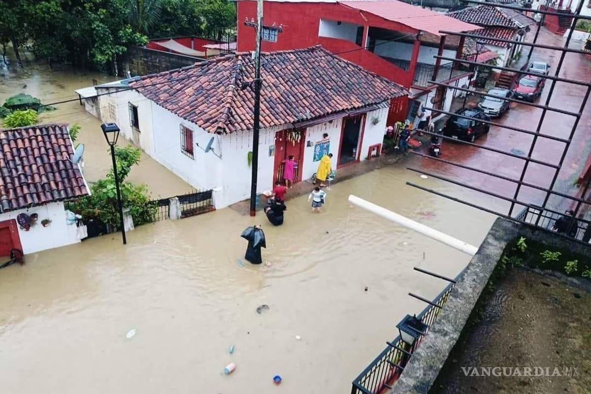 $!‘Nadine’ dejó miles de casas inundadas y damnificados en Tabasco y Veracruz