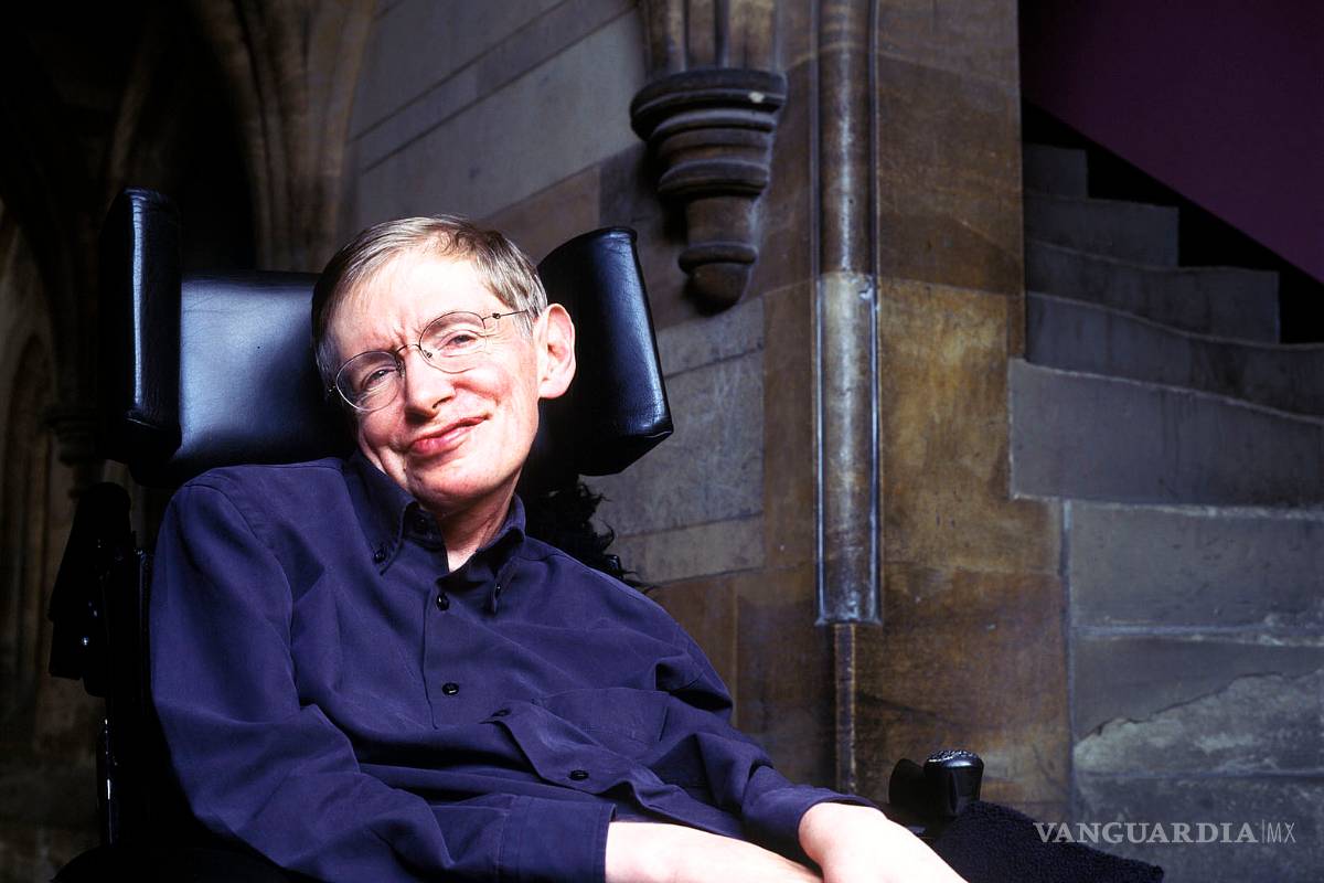 Critica Stephen Hawking a Trump por negar el cambio climático
