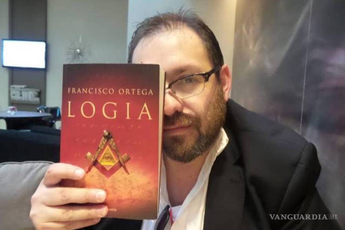 Llega a México &quot;Logia&quot;, la novela del chileno Francisco Ortega
