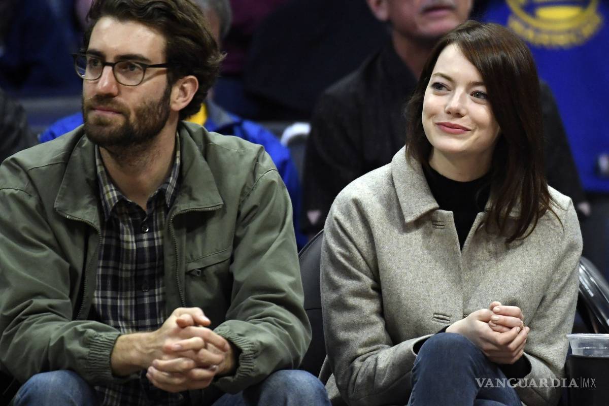 $!A Emma Stone ya le dieron el anillo