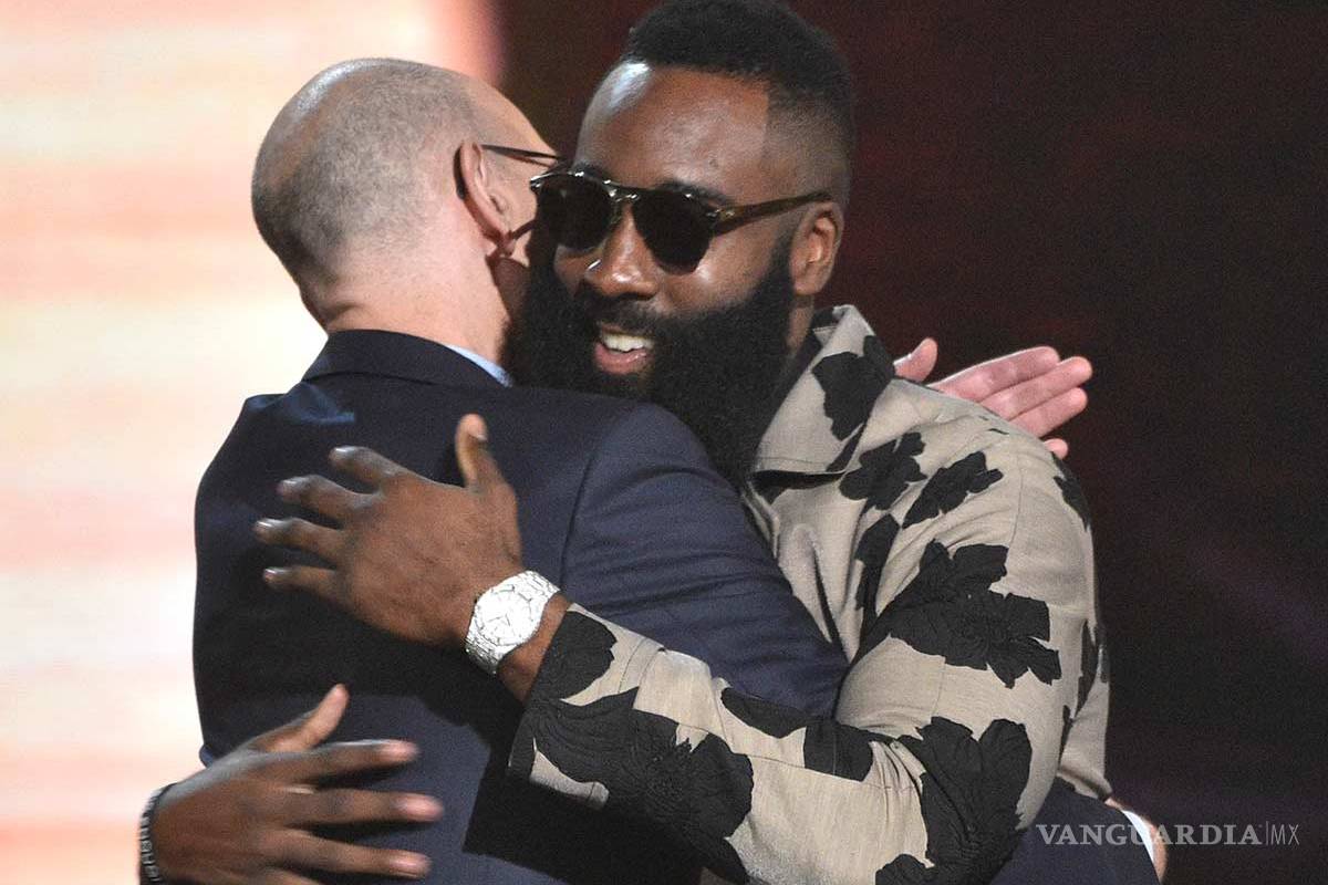 James Harden, es elegido Jugador Más Valioso del Año
