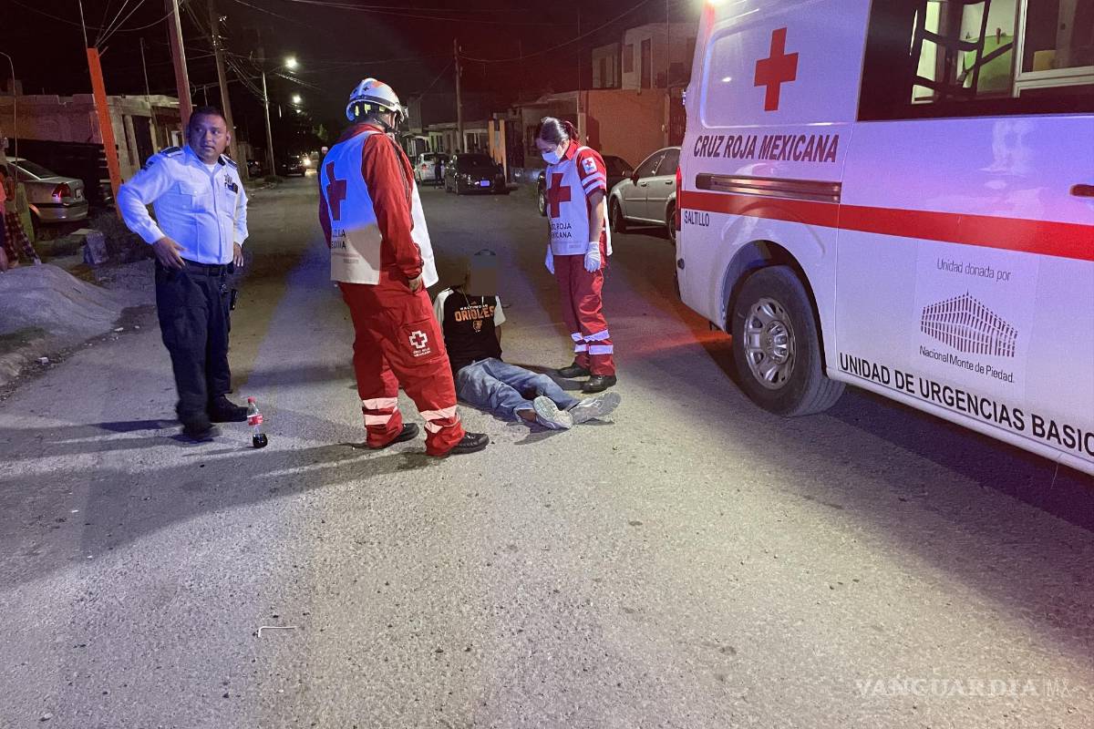 Veracruzano discute con su pareja, trata de impedir que se vaya y lo arrojan de vehículo en Saltillo