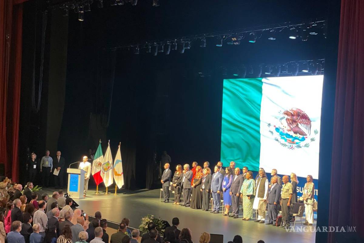 Realizan en Monterrey XIX Cumbre Mundial de los Premios Nobel de la Paz