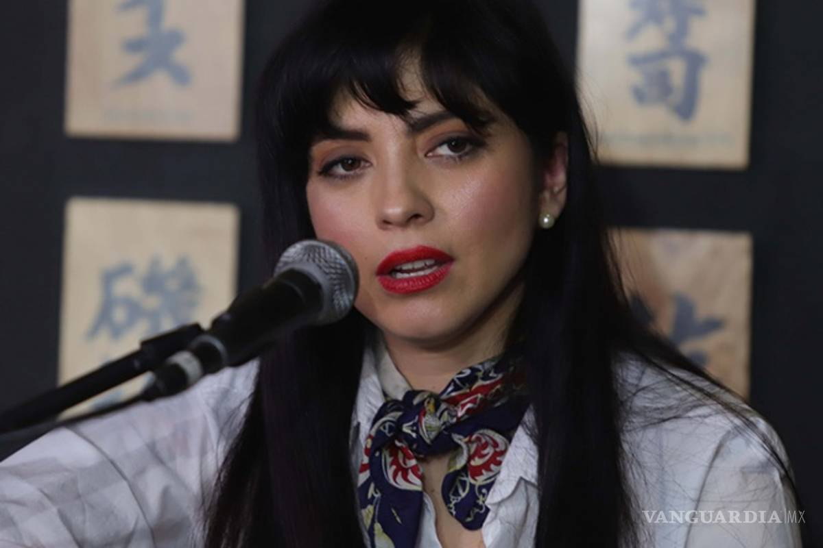 Mon Laferte lanzará 'Invéntame', tributo a Marco Antonio Solís