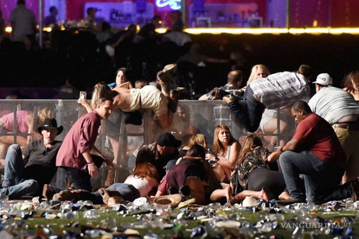 Atacante de Las Vegas disparó más de mil 100 balas