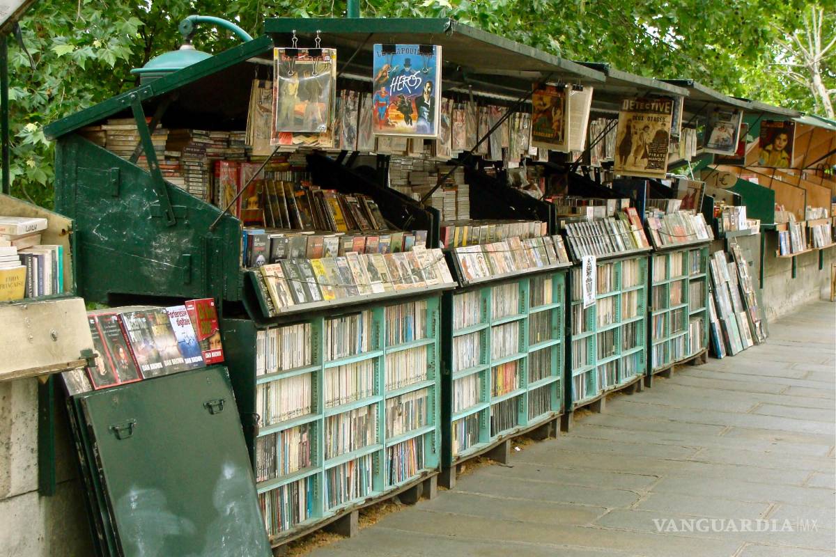 ¡Como nenis! Los libreros del Sena resisten desalojo ante los Juegos Olímpicos de París
