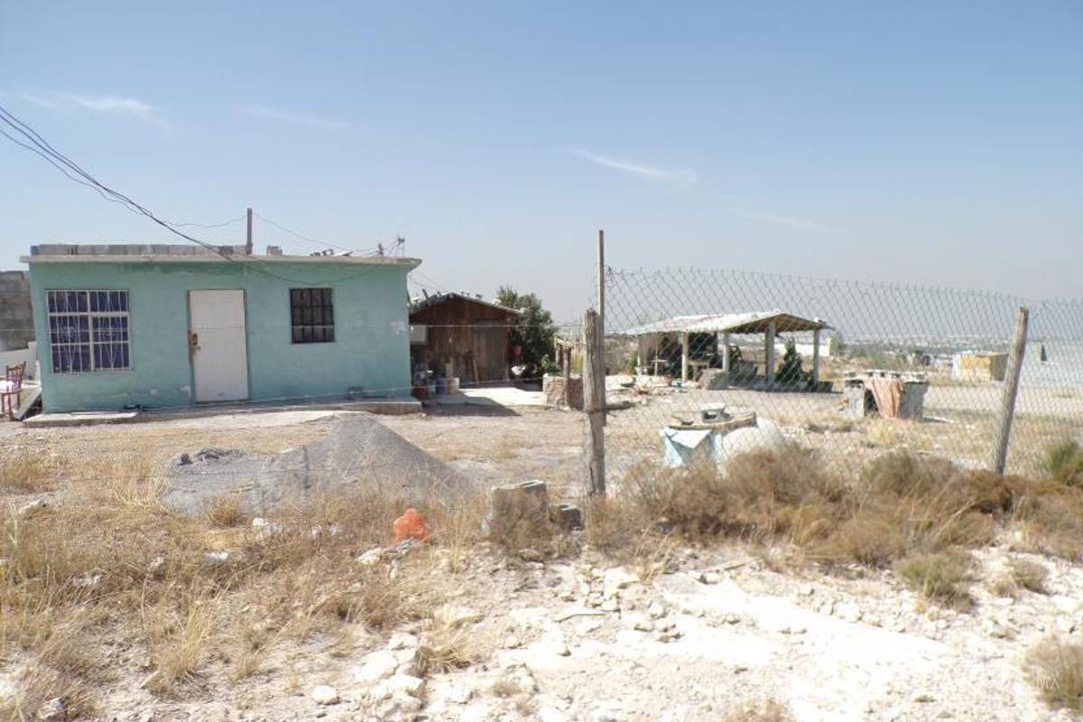 $!Martínez Amezcua afirma que sus documentos están en regla y registrados ante el Registro Público de la Propiedad.