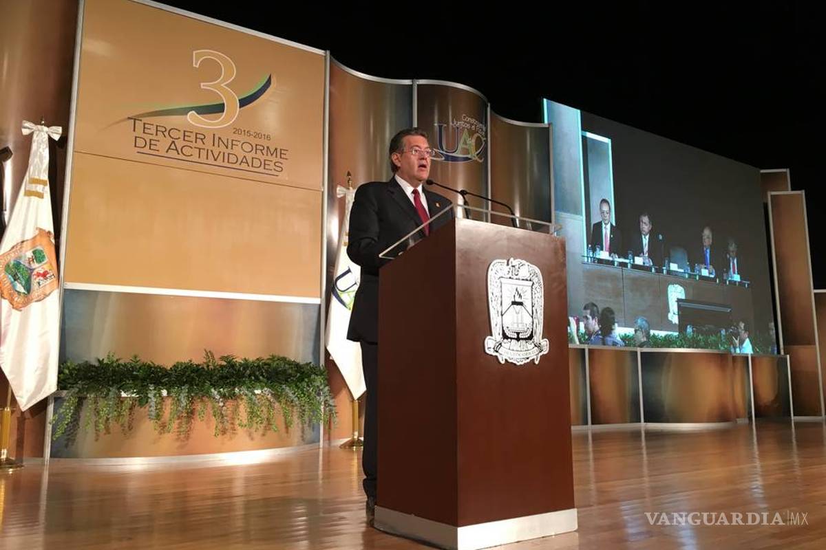 $!Blas Flores rinde tercer informe al frente de la UAdeC; va por la reelección