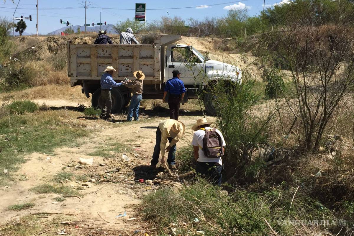 Realizan limpia del arroyo Ceballos para conmemorar el Día Mundial del Agua en Coahuila