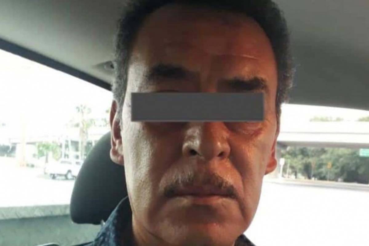 Cae profesor en Nuevo León; habría abusado de 8 alumnas