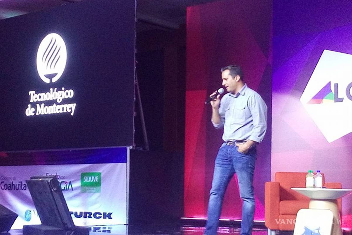 El cineasta coahuilense Adolfo Franco comparte su experiencia como EXATEC en LOUD 2016