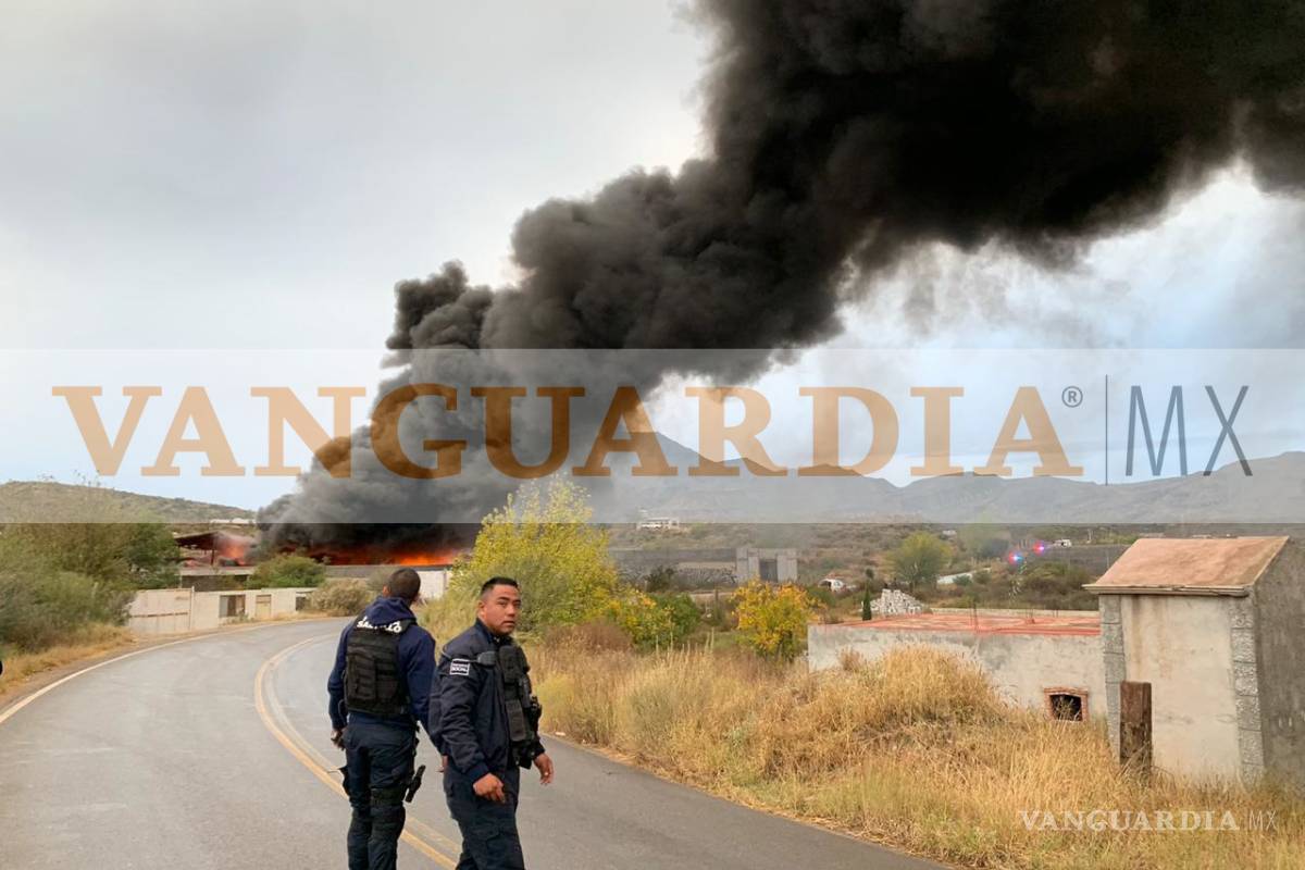 Explotan tanques de gas en ejido de Coahuila y provocan incendio