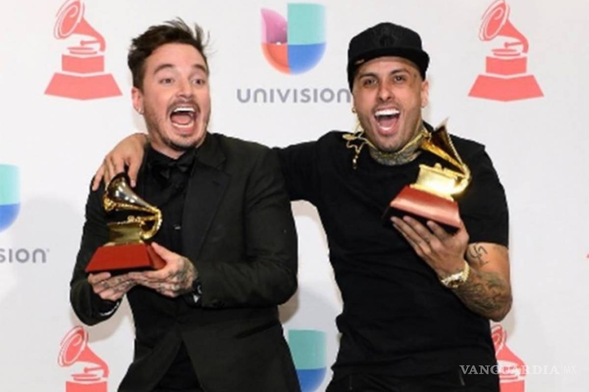 Nicky Jam se apunta un nuevo éxito con J Balvin con 'X'