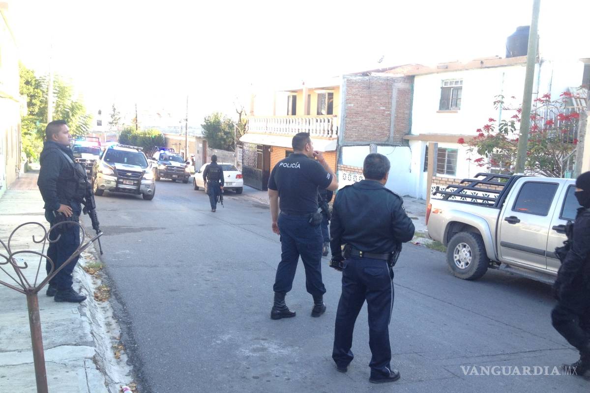 Sujeto armado toma de rehenes a sus hijos, logra huir