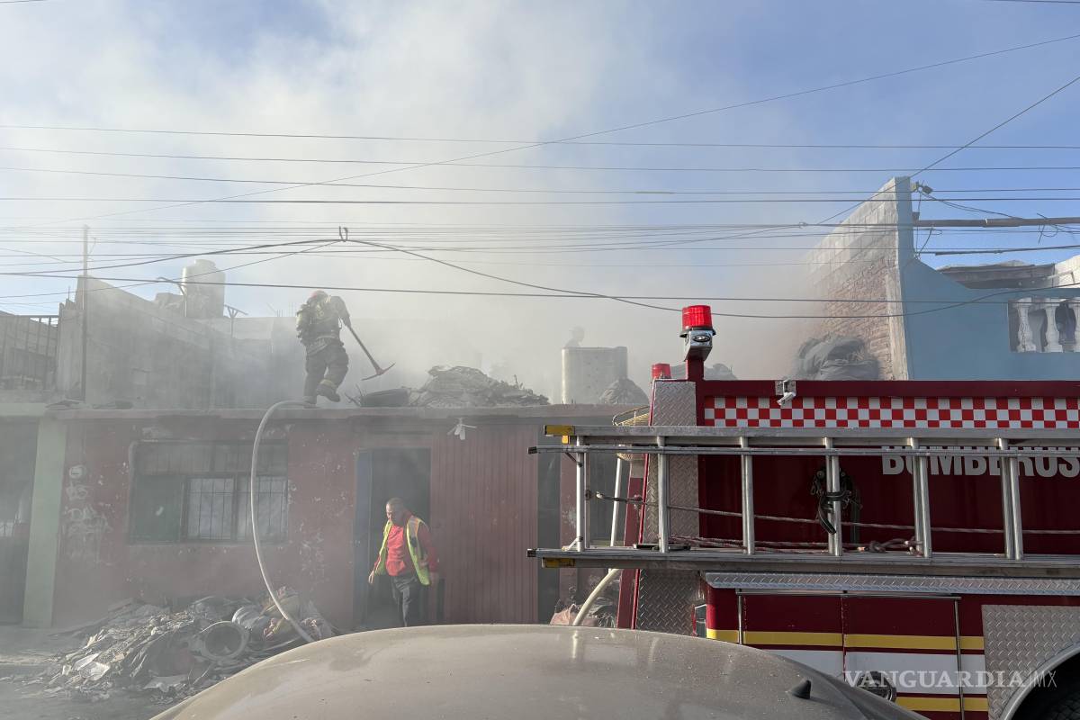 Saltillo: quema ‘controlada’ se le descontrola y casi incendia su vivienda