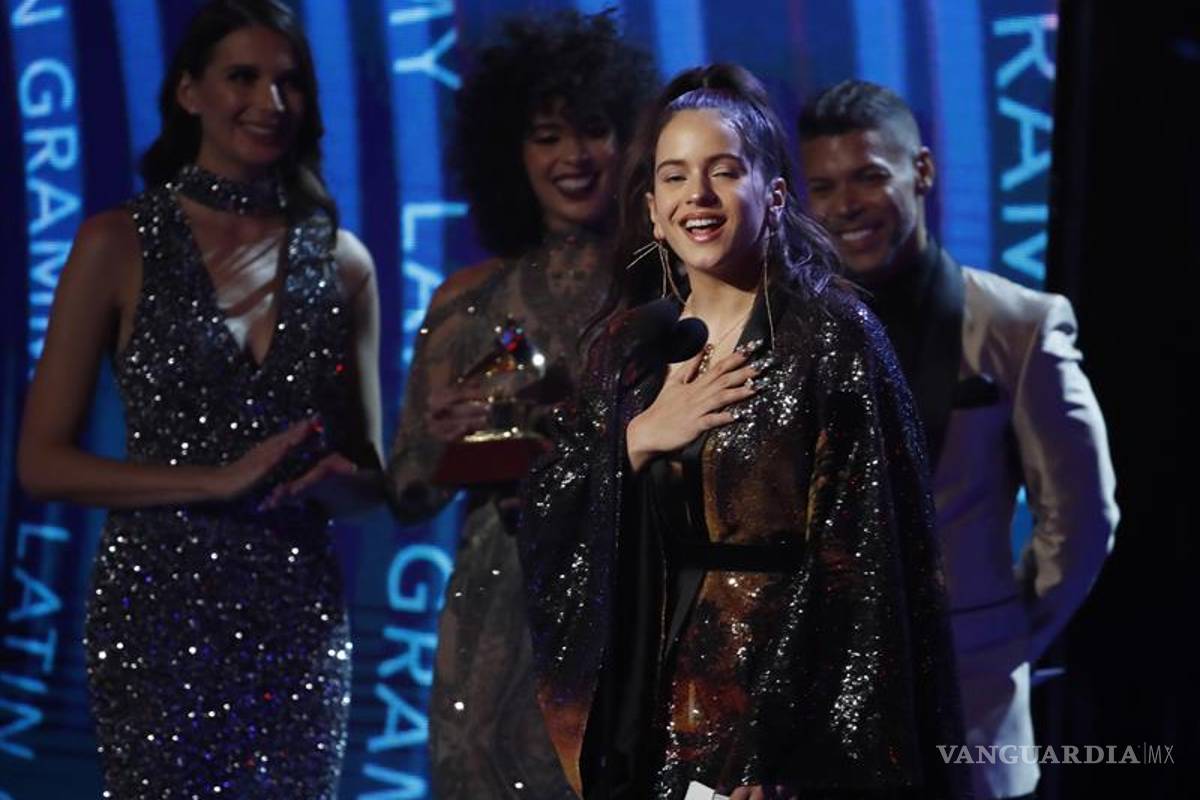 En el Latin Grammy Rosalía va triunfando