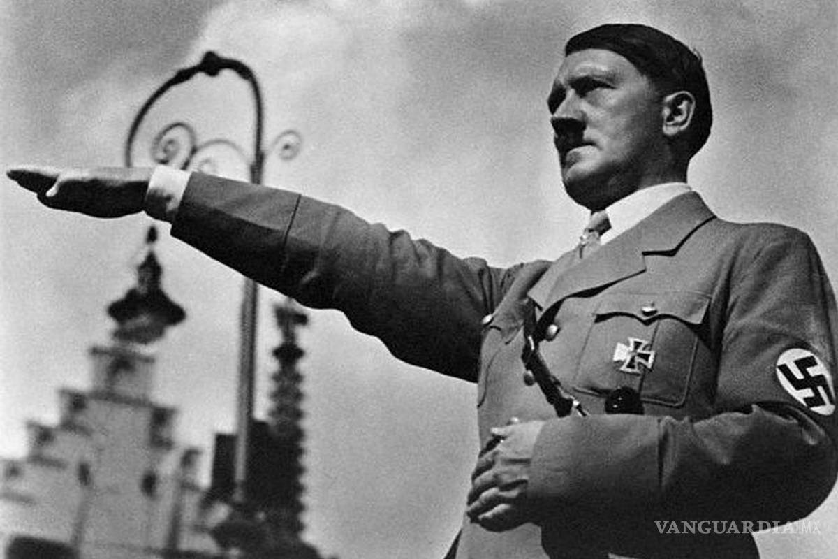 Turista estadounidense hace saludo nazi en Alemania y recibe una paliza