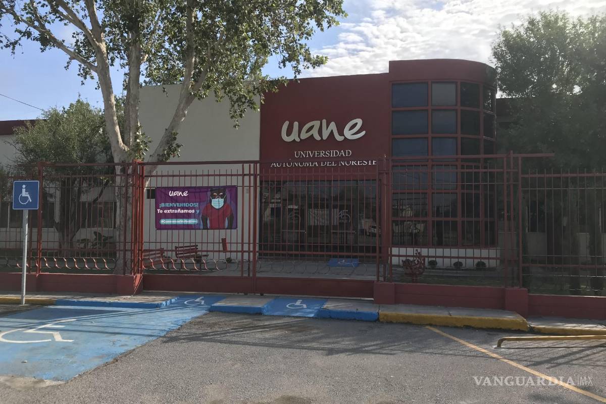 Coahuila: aumentan colegiaturas de UANE hasta 60%, señalan alumnos