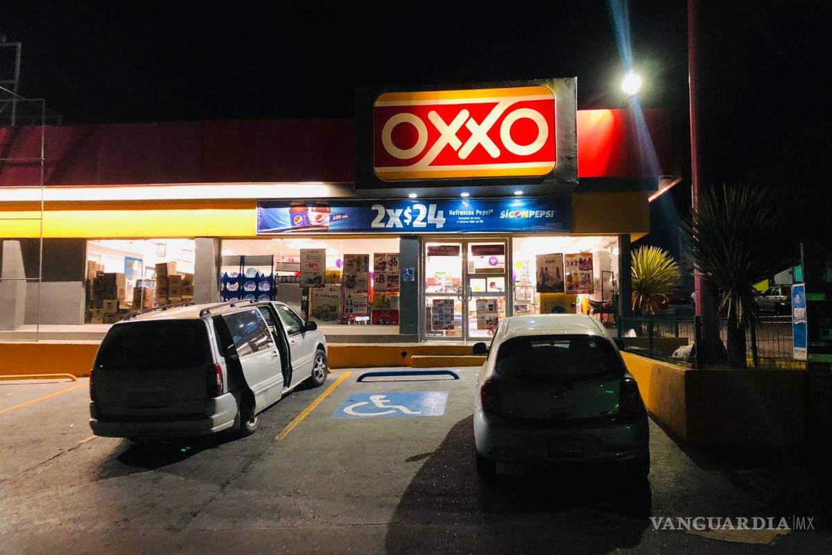 Armados con cuchillos asaltan tienda en colonia Teresitas al sur de Saltillo