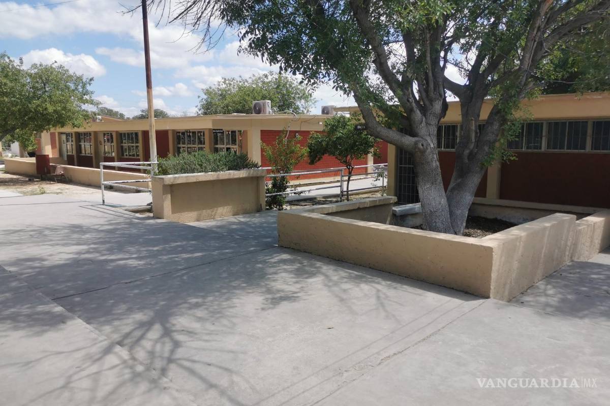 Acuña: Evalúan a alumnos de secundaria en matemáticas y español, para armar estrategia educativa