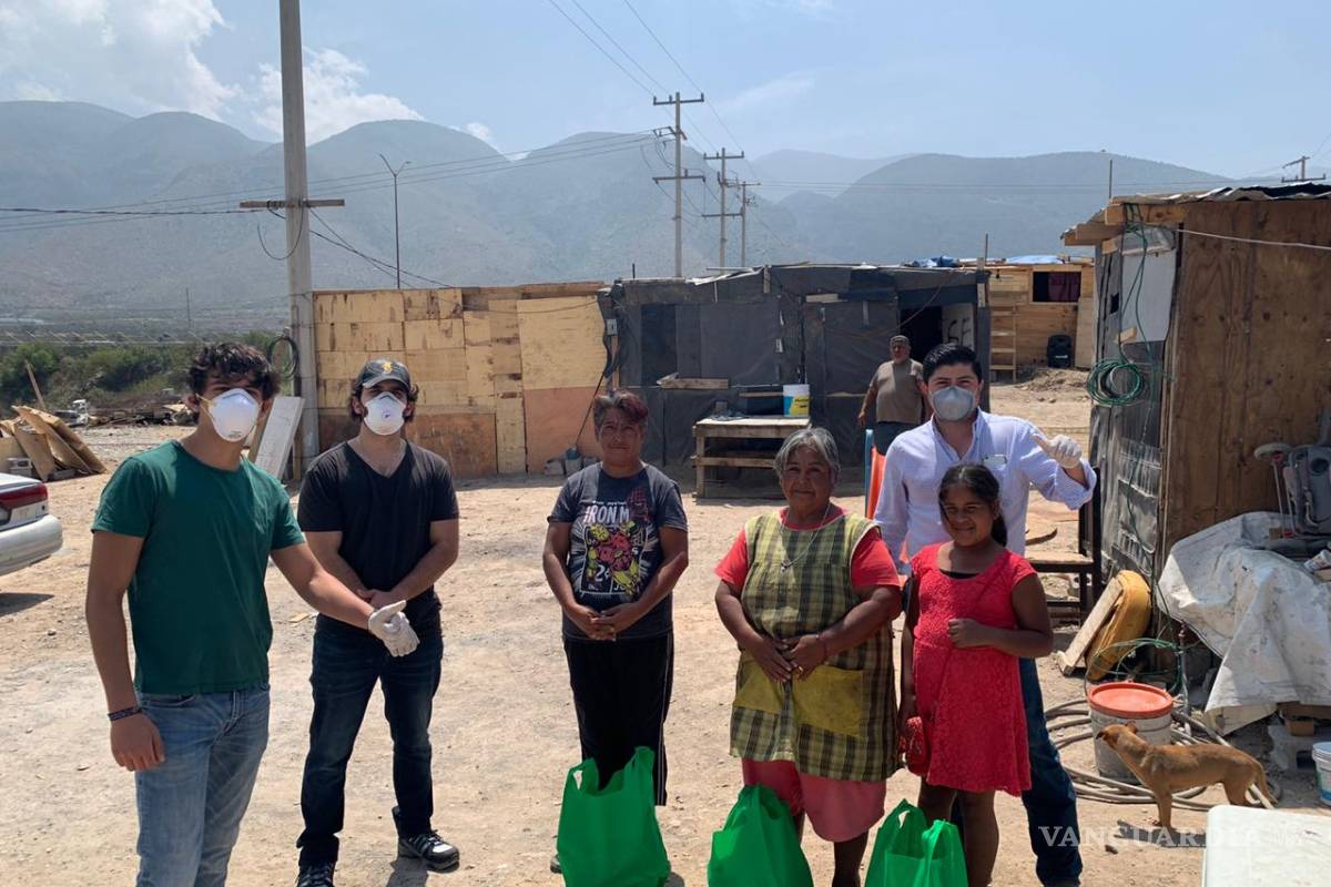 Jóvenes de Saltillo se solidarizan para apoyar a los más necesitados