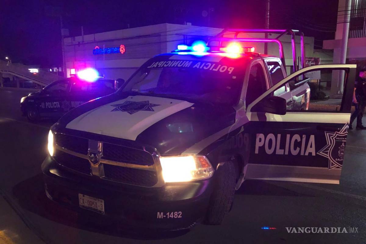 Amagan con cuchillo a encargado y asaltan negocio en Piedras Negras