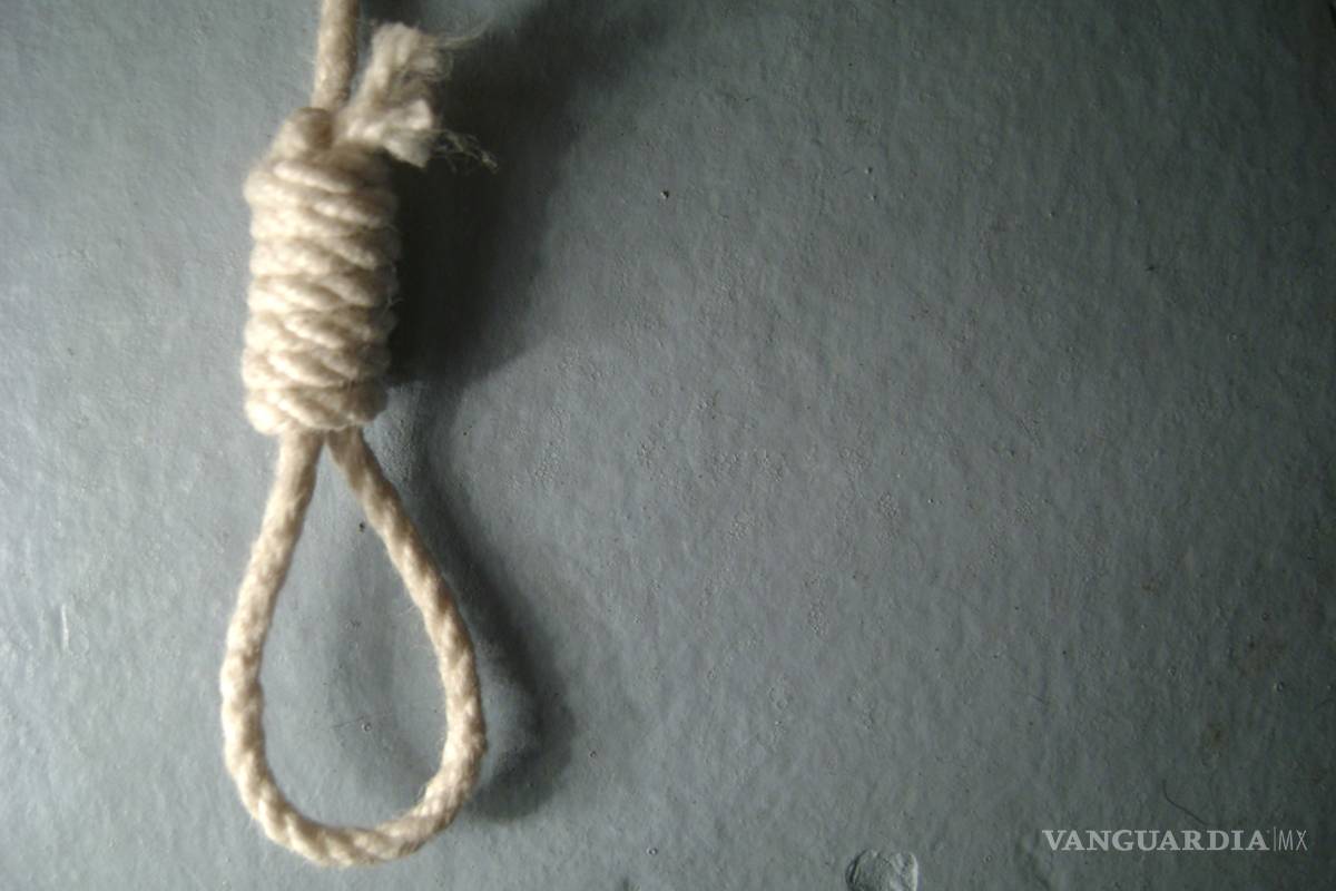 Niña se quita la vida porque no la dejaron tener novio