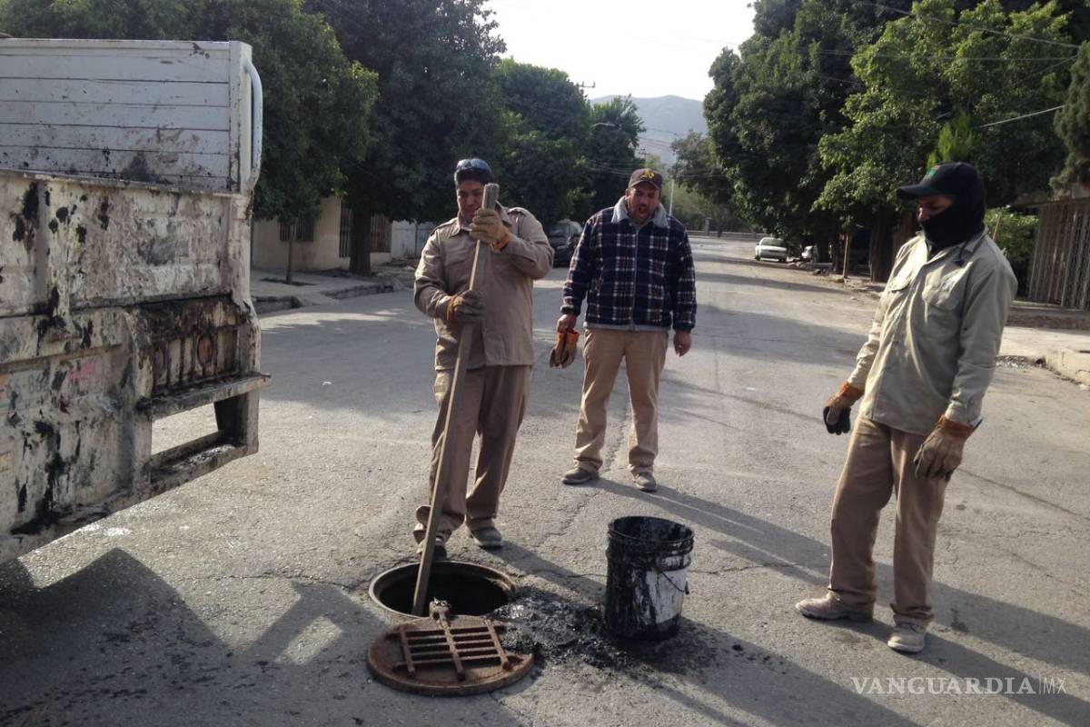 Simas Torreón realiza jornadas de trabajo en la colonia Luis Echeverría