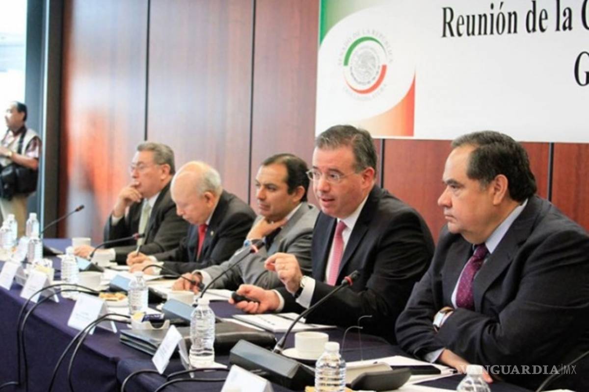 México listo ante embates por elecciones y TLCAN: Banxico