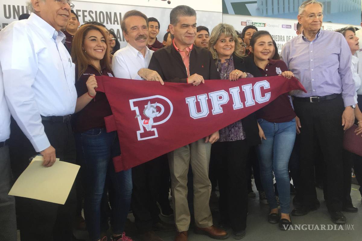 Colocan primera piedra de Instituto Politécnico Nacional en San Buenaventura, Coahuila