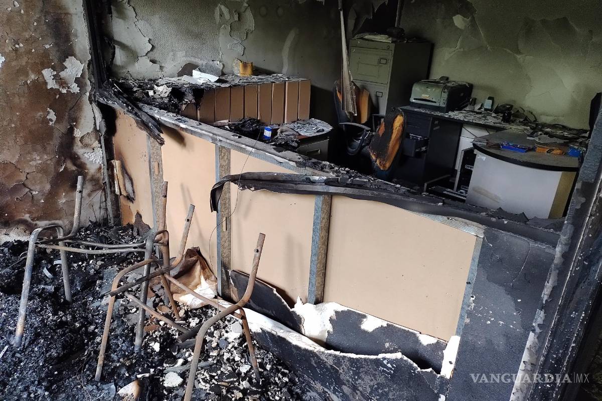 Aseguran que incendio en bodegas de la Secretaría de Infraestructura de Saltillo fue provocado