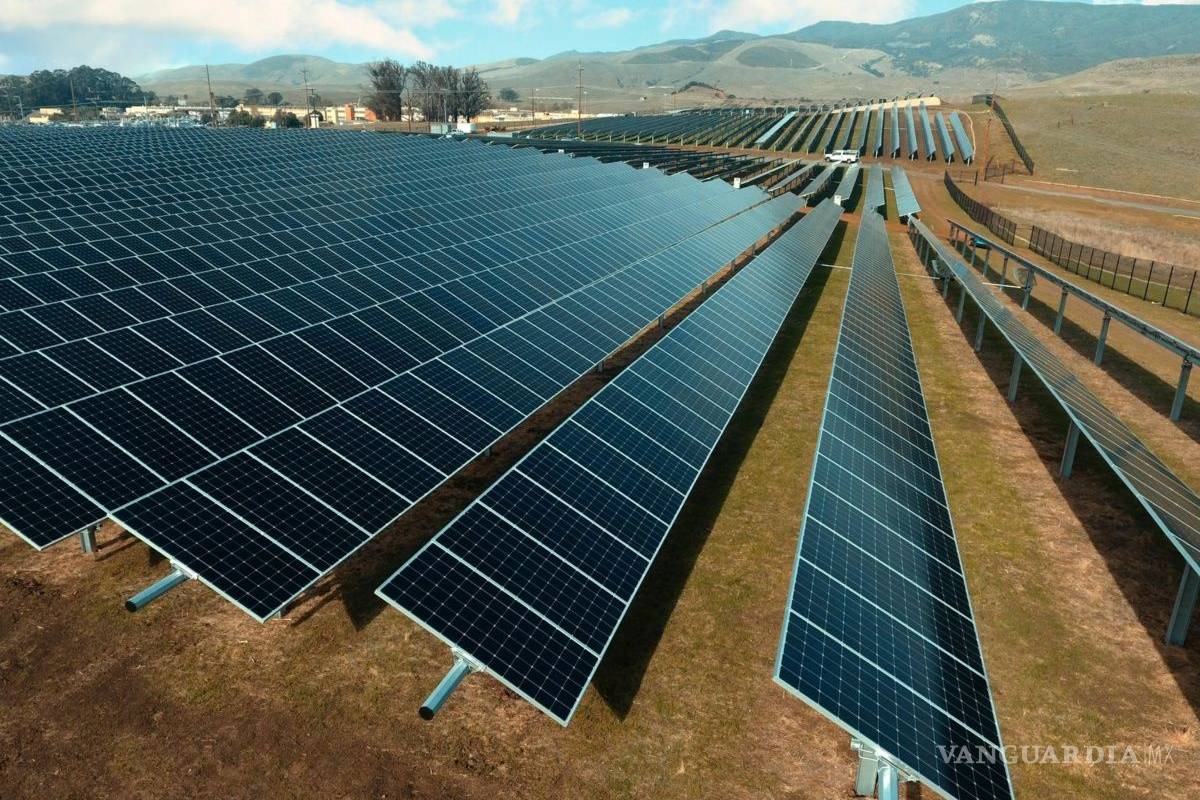 Inauguran en Guanajuato parque solar