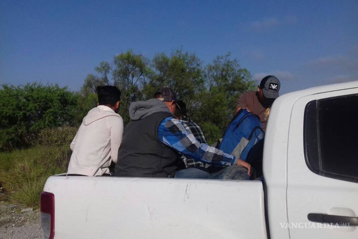 Rescatan a seis migrantes que iban a EU en zona noreste de Coahuila
